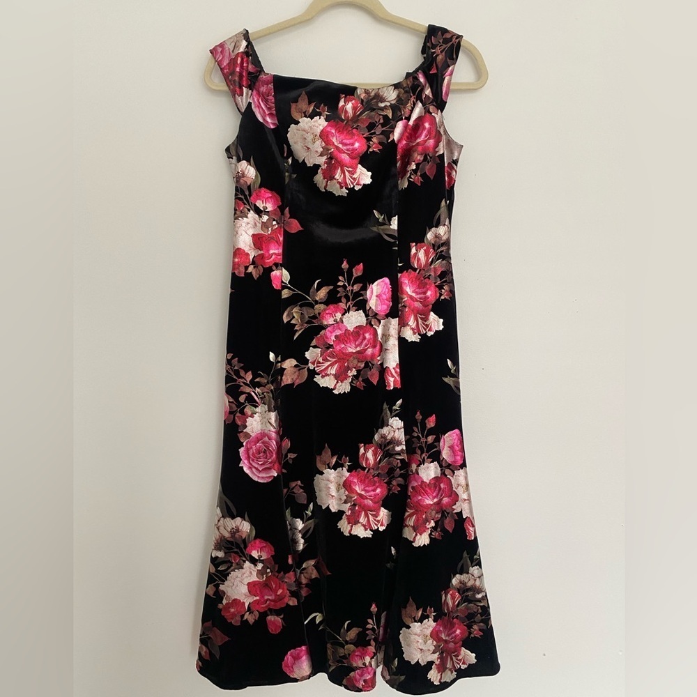 Adrianna Papell Floral Cocktail Party Dress 4 Black Pink Velvet Wedding Guest